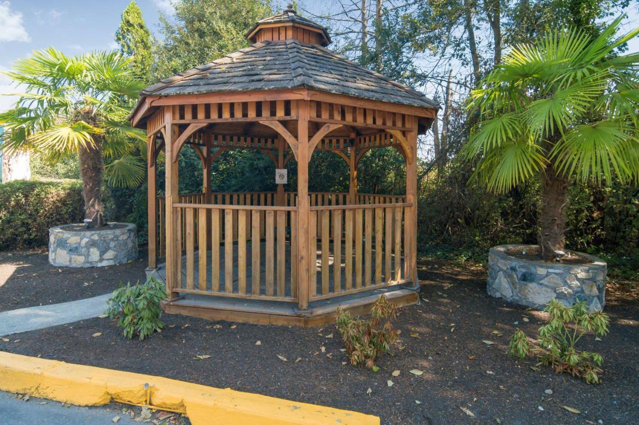 Hotel 6-saanichton, Bc - Victoria Airport 2*